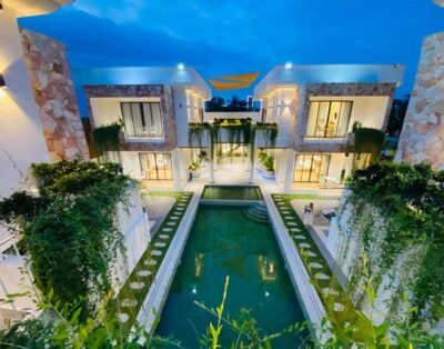 Junior Suite with Pool View