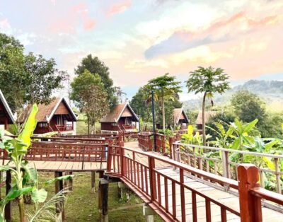Bungalow with Garden View