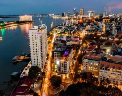 King Suite with Balcony and River View