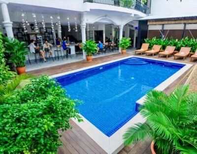 Bed in 12-Bed Mixed Dormitory Room