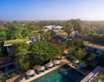 Jacuzzi King Suite with Balcony
